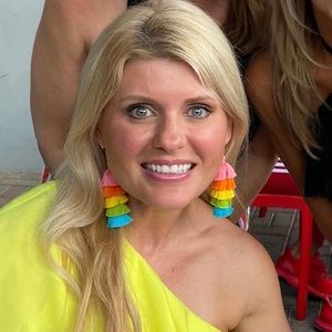 Meet your Posher, Deanna